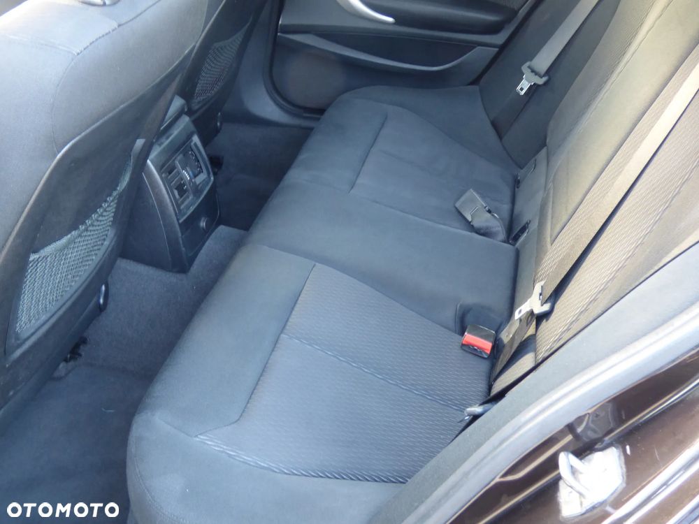 BMW Seria 1 116d EfficientDynamics Edition Sport Line - 20