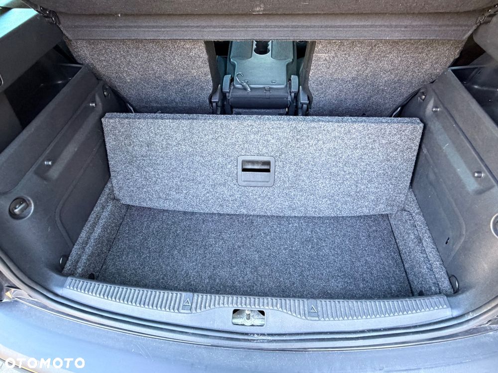 Skoda Roomster 1.2 TSI Ambition PLUS EDITION - 19