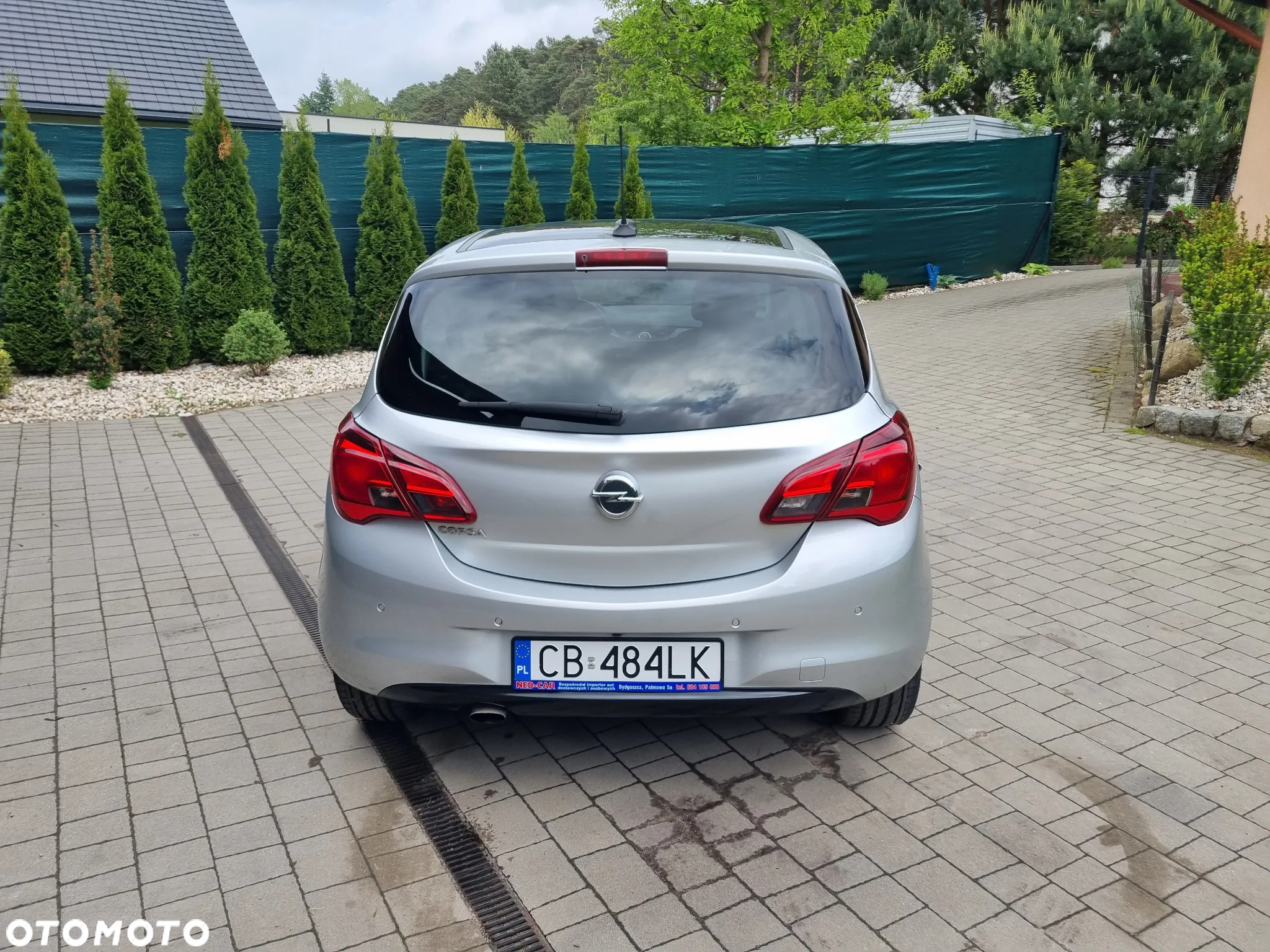 Opel Corsa 1.4 On - 5