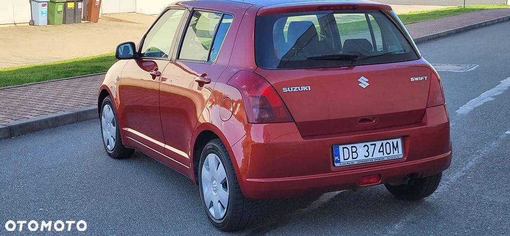 Suzuki Swift 1.3 Club dance - 11