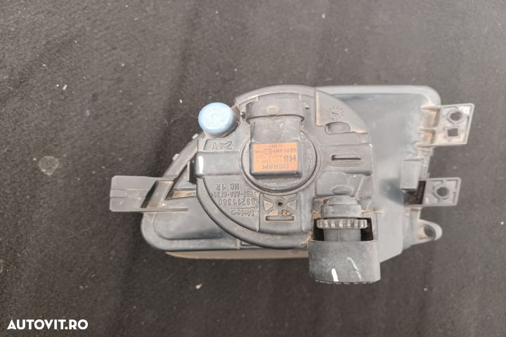 Proiector dreapta 89206701 7216886 01 89206701 7216886 01 BMW Seria 5 - 3