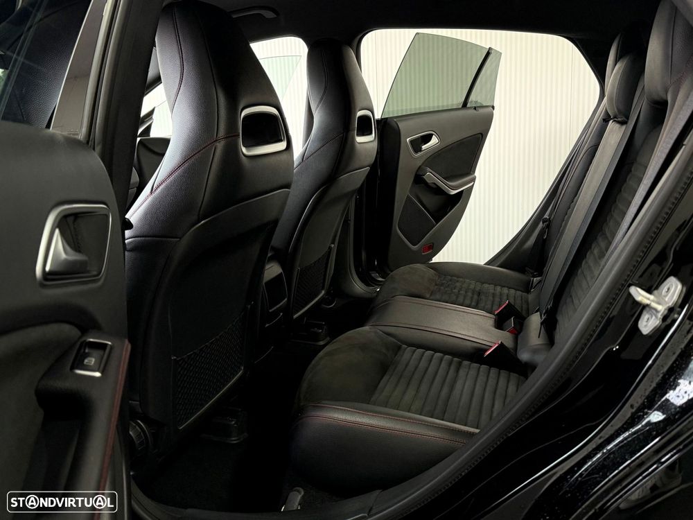 Mercedes-Benz CLA 180 7G-DCT AMG Line - 21