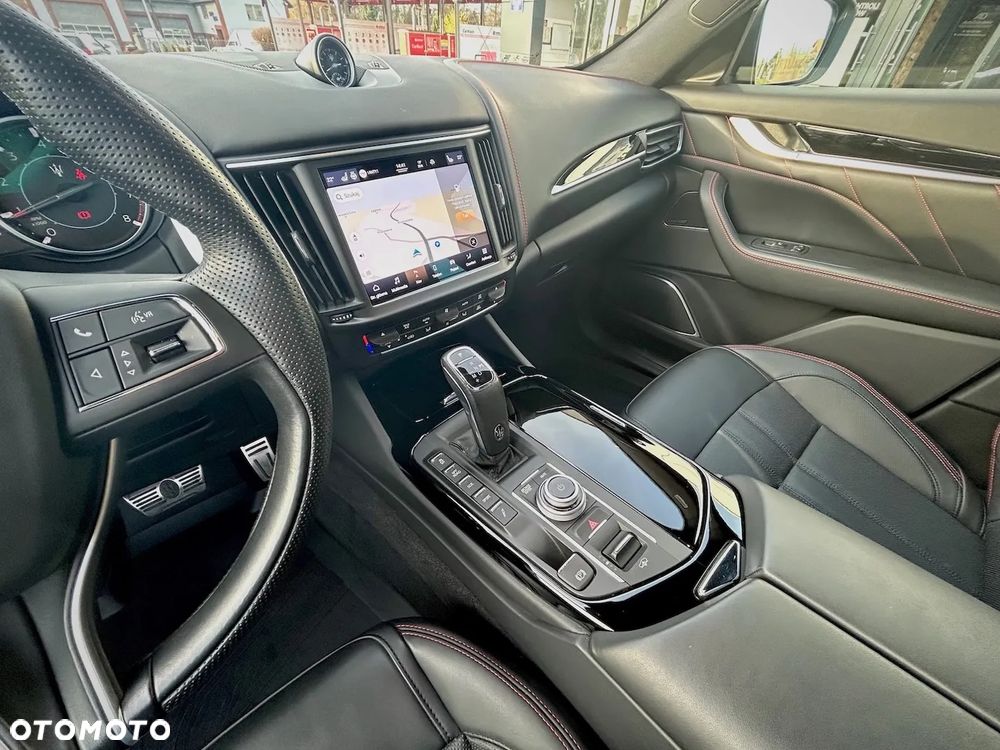 Maserati Levante Q4 GranSport - 20