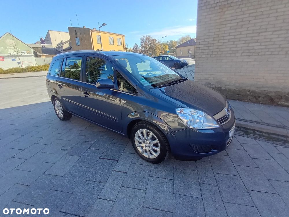 Opel Zafira - 20
