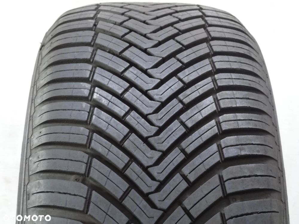 215/55R17 CONTINENTAL ALLSEASONCONTACT , 7,1mm B5170