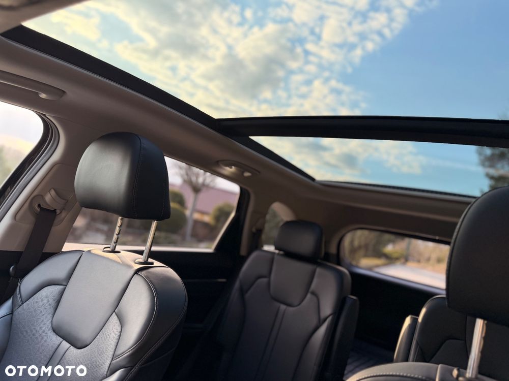 Kia Sorento - 27