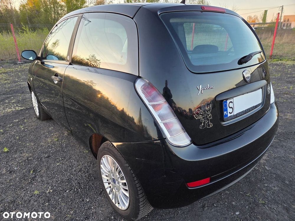 Lancia Ypsilon Y 1.2 8v Oro - 13