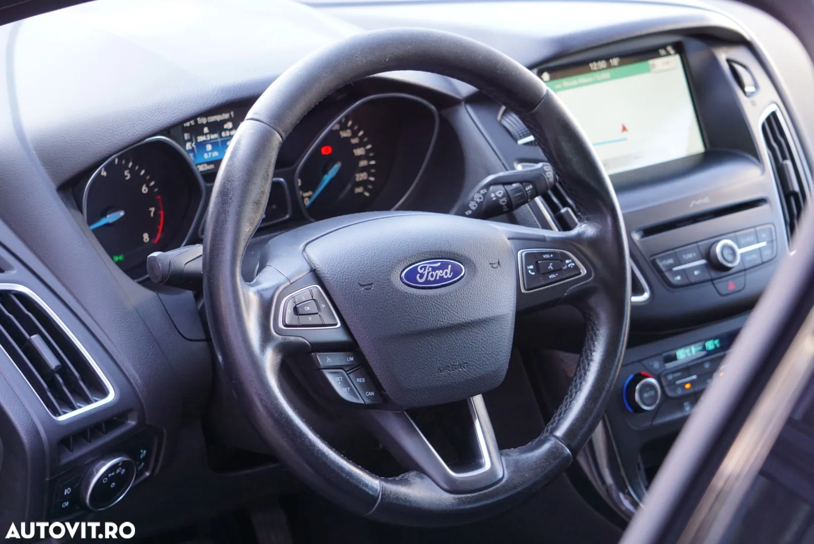 Ford Focus 1.0 EcoBoost Sport - 5