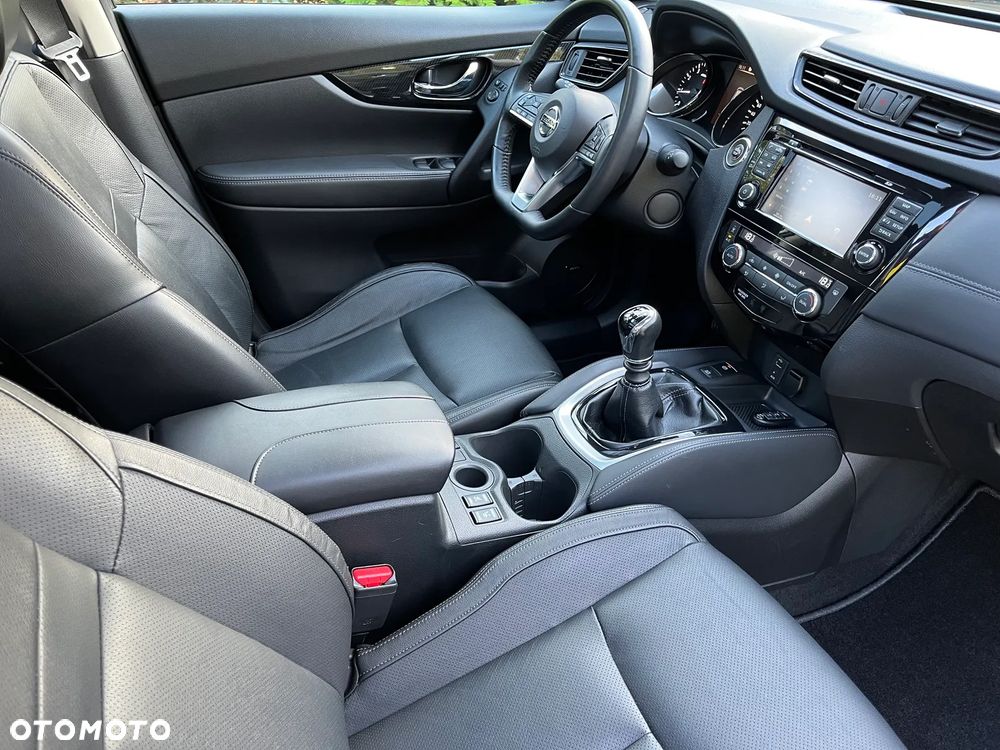Nissan X-Trail 1.6 DIG-T Tekna - 15