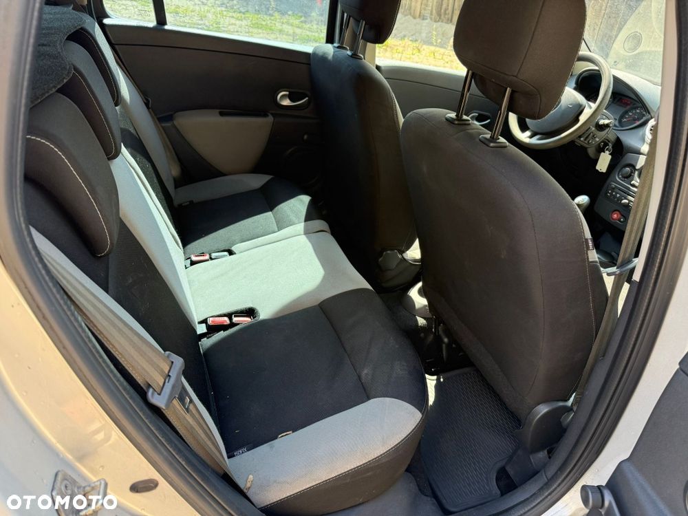 Renault Clio - 5