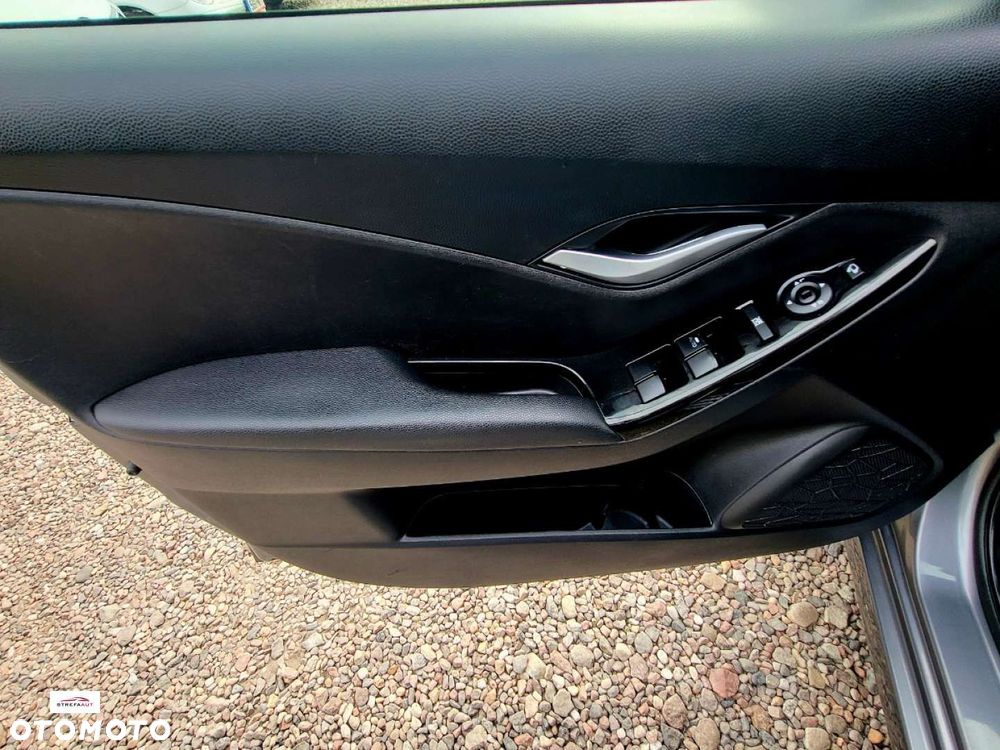 Hyundai ix20 - 12