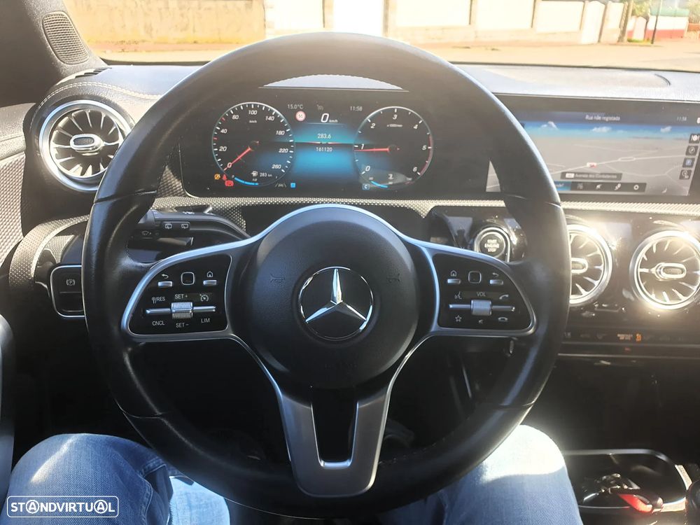 Mercedes-Benz CLA 180 d Progressive - 22