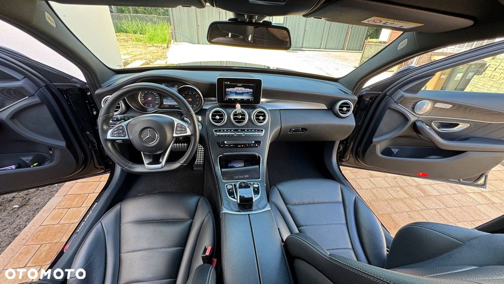 Mercedes-Benz Klasa C 200 4-Matic 9G-TRONIC - 12