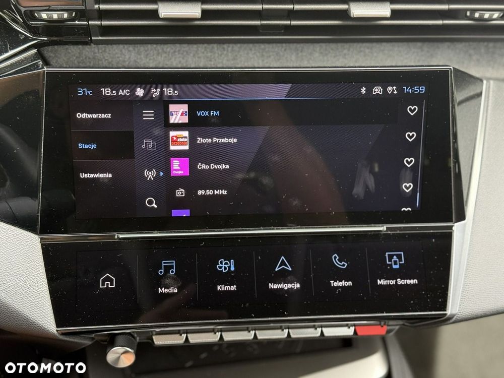 Peugeot 308 BlueHDi 130 EAT8 Allure - 33