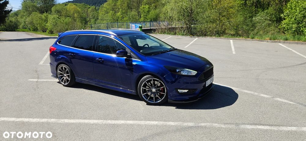 Ford Focus 1.5 EcoBoost ST-Line ASS - 1