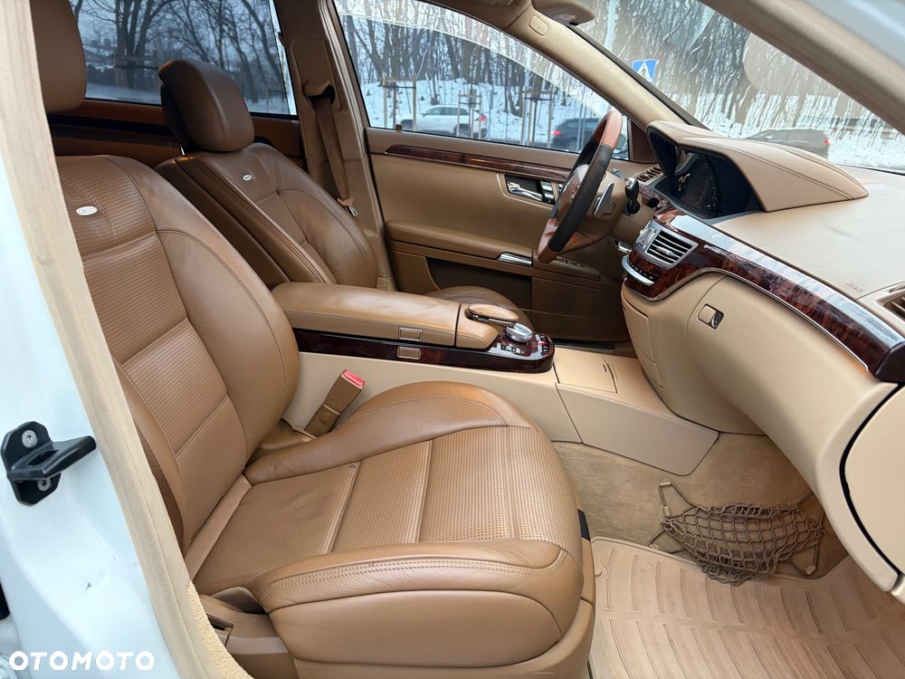 Mercedes-Benz Klasa S 63 AMG - 33