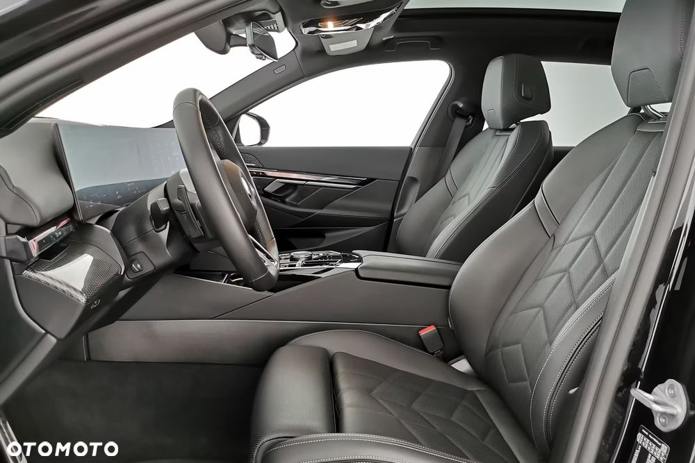 BMW Seria 5 520d xDrive - 15
