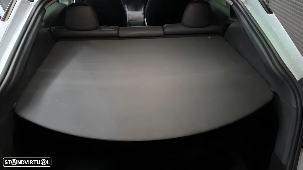 Tesla Model Y Standard - 15