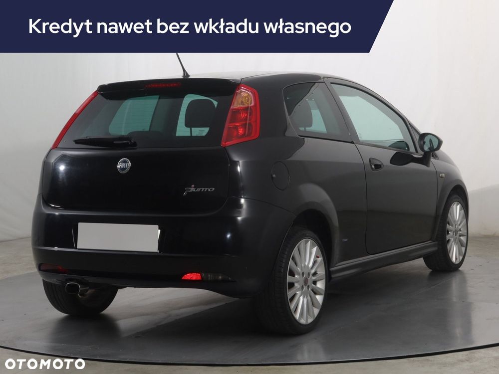 Fiat Grande Punto - 7