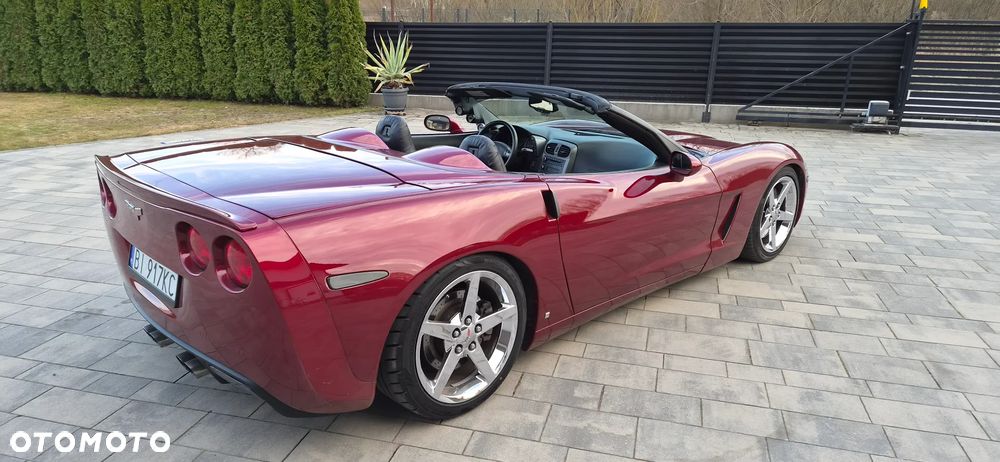 Chevrolet Corvette - 5