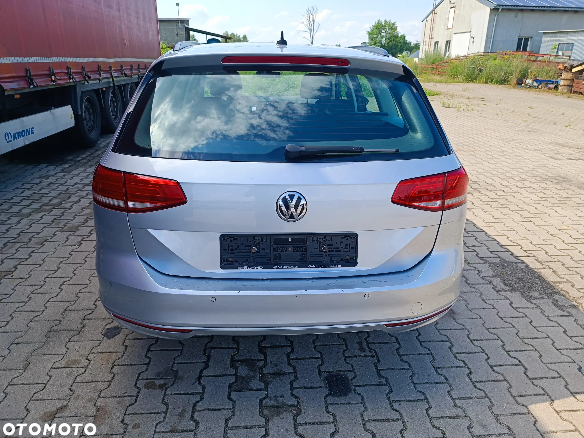Volkswagen Passat - 5
