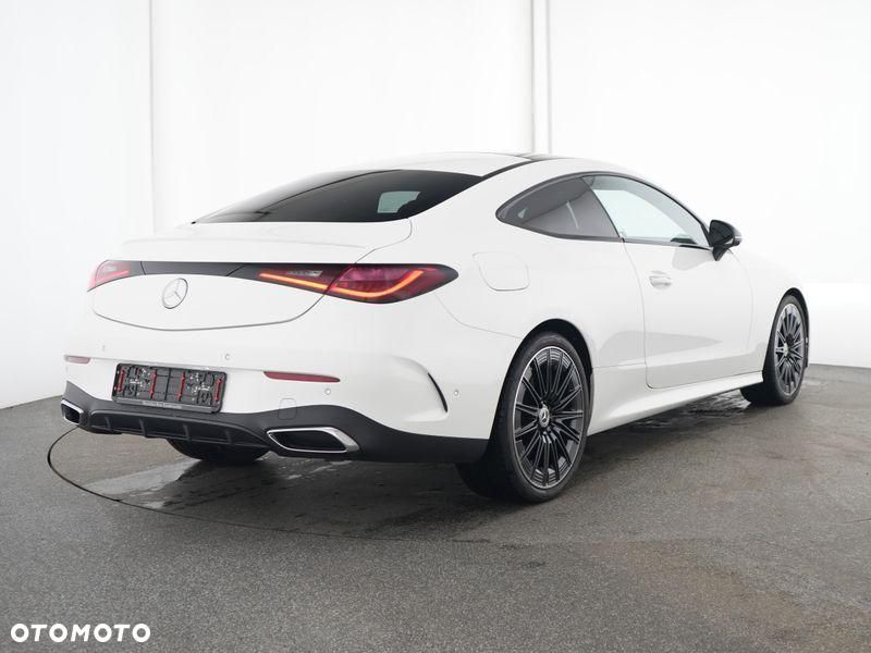 Mercedes-Benz CLE - 2