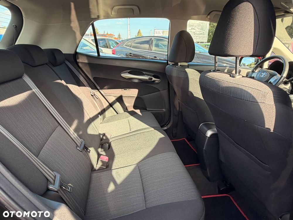 Toyota Auris 2.0 D-4D - 9
