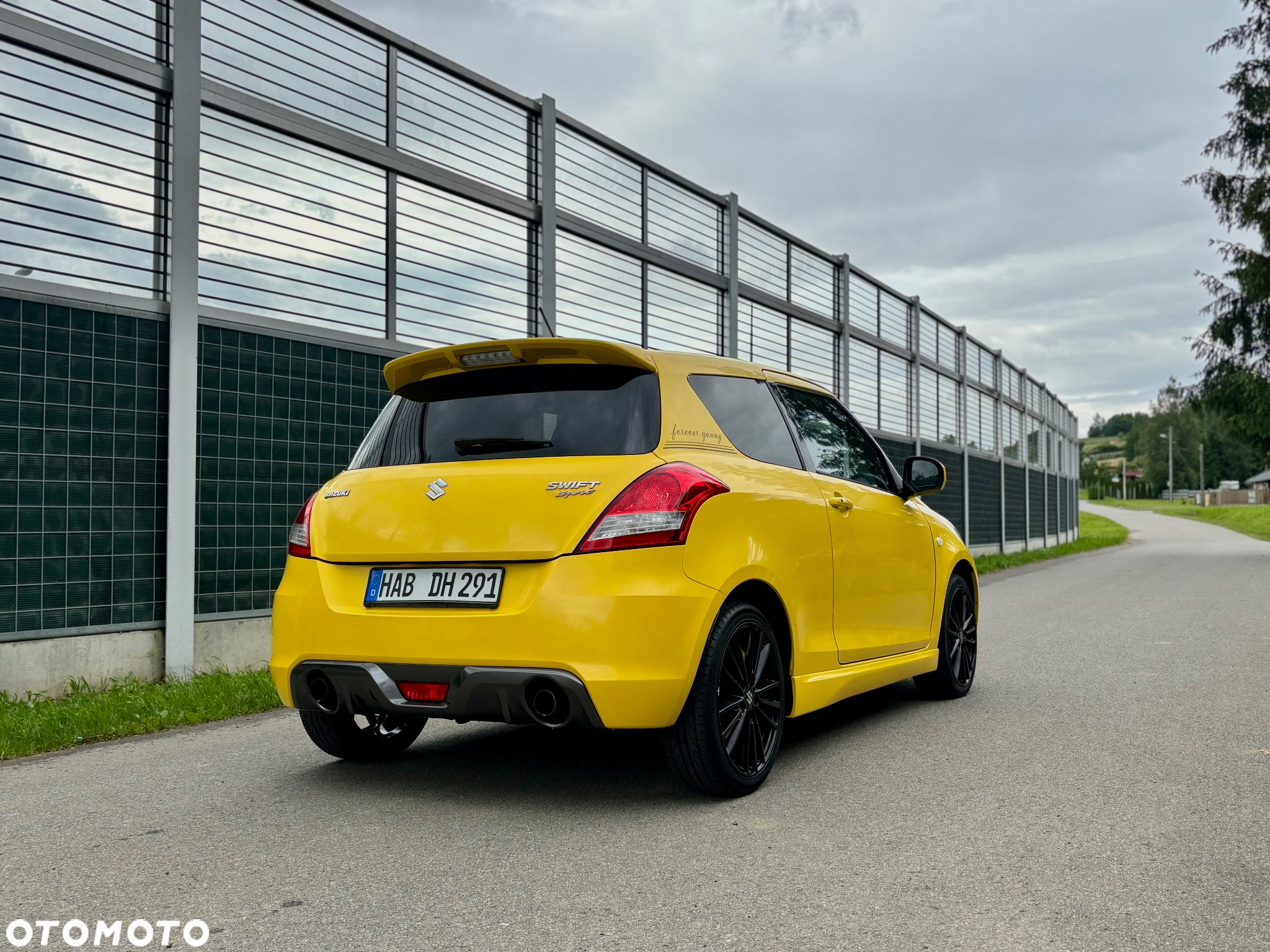 Suzuki Swift 1.6 Sport - 10