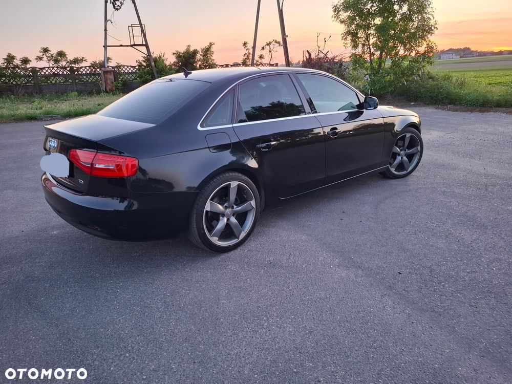 Audi A4 Limousine 2.0 TDI DPF Ambition - 19