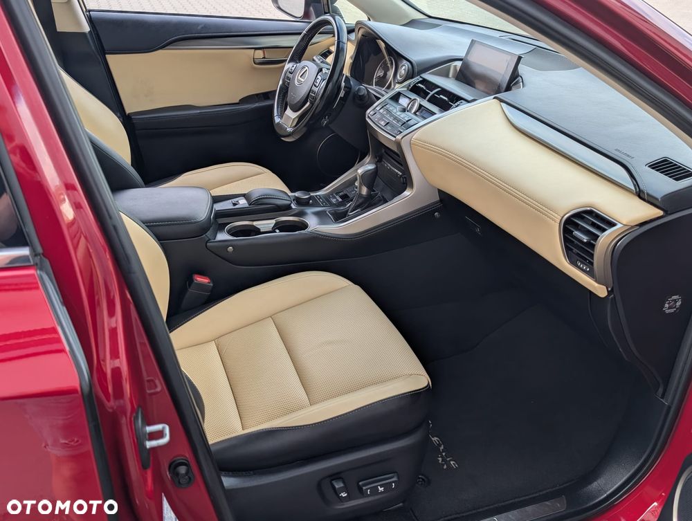 Lexus NX 200t - 20