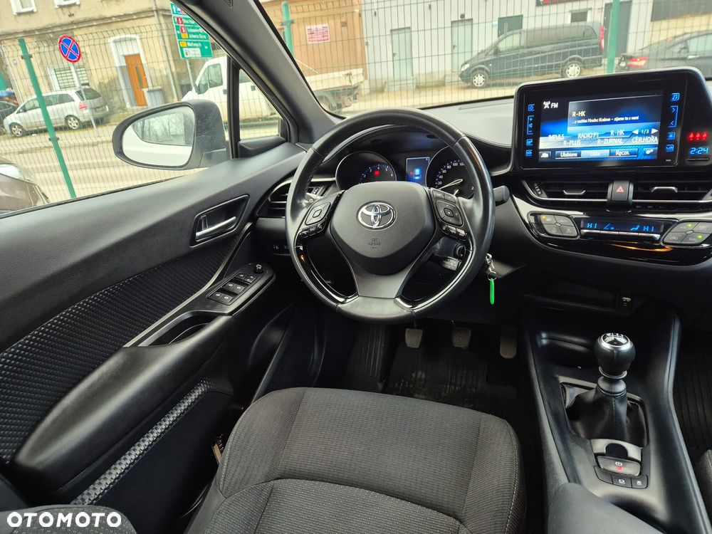 Toyota C-HR 1.2 T Premium - 29