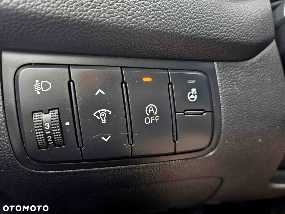 Kia Ceed 1.6 GDI ISG Platinum Edition - 20