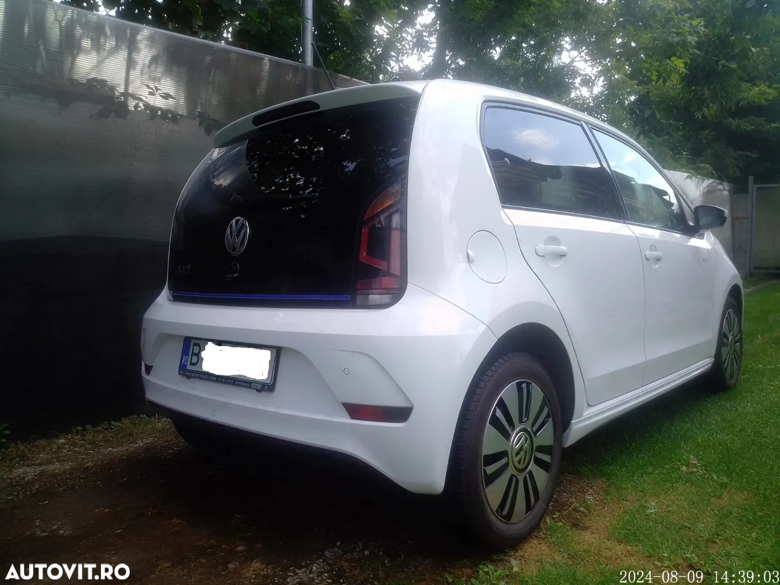 Volkswagen up! e-up! - 10