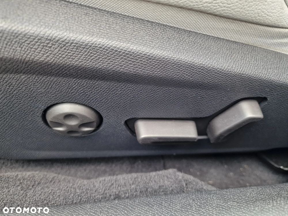 Peugeot 508 SW BlueHDi 130 Allure - 38