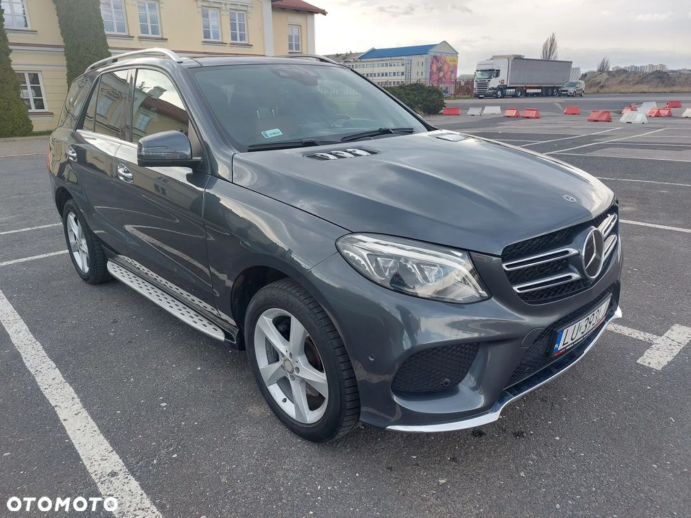 Mercedes-Benz GLE 250 d 4-Matic - 1