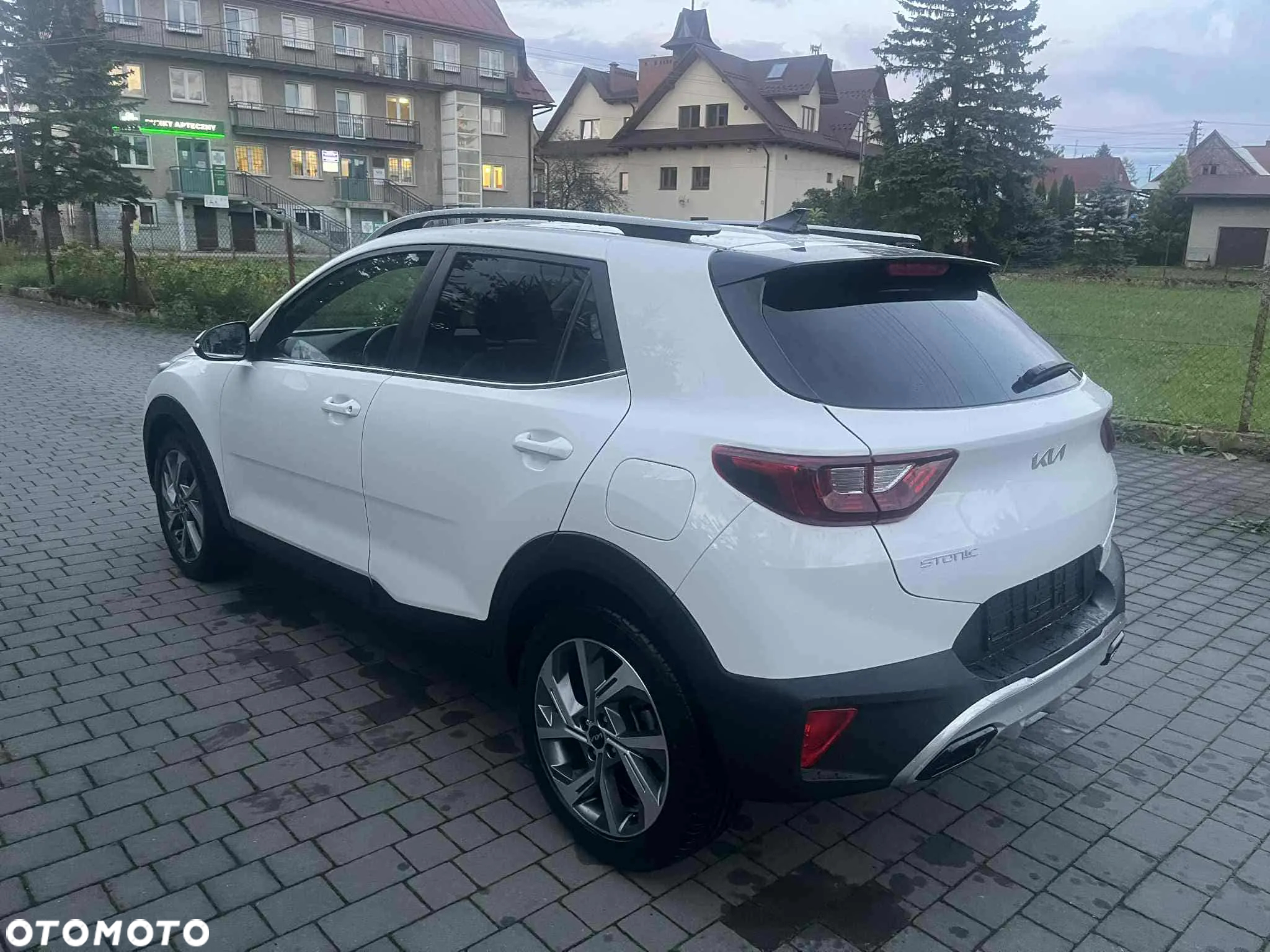 Kia Stonic 1.0 T-GDI GT Line DCT - 4