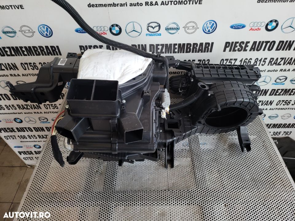 Carcasa Aeroterma Tulumba Sub Bord Hyundai Tucson An 2015-2020 Volan Stanga Cod -D7090 - 3