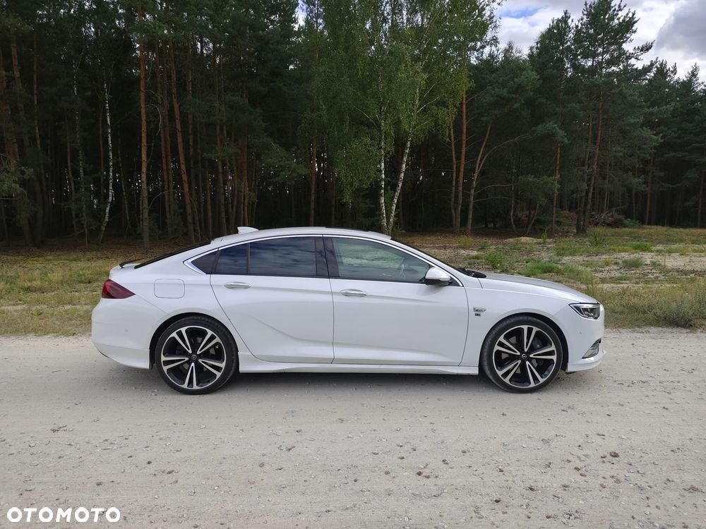 Opel Insignia - 4