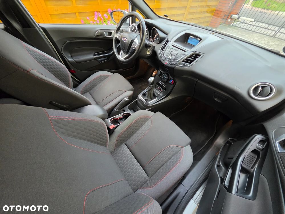 Ford Fiesta 1.0 EcoBoost ST-Line ASS - 5