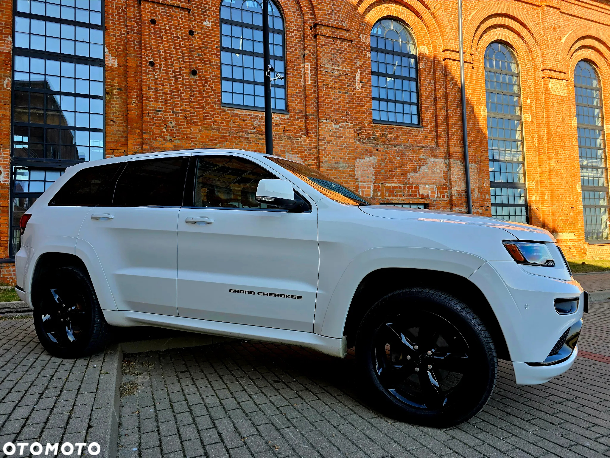 Jeep Grand Cherokee 3.6 V6 Overland Summit - 8
