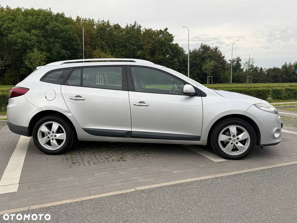 Renault Megane 1.5 dCi Dynamique - 7