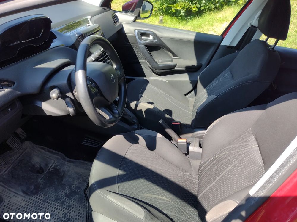 Peugeot 208 1.4 HDi Active - 11