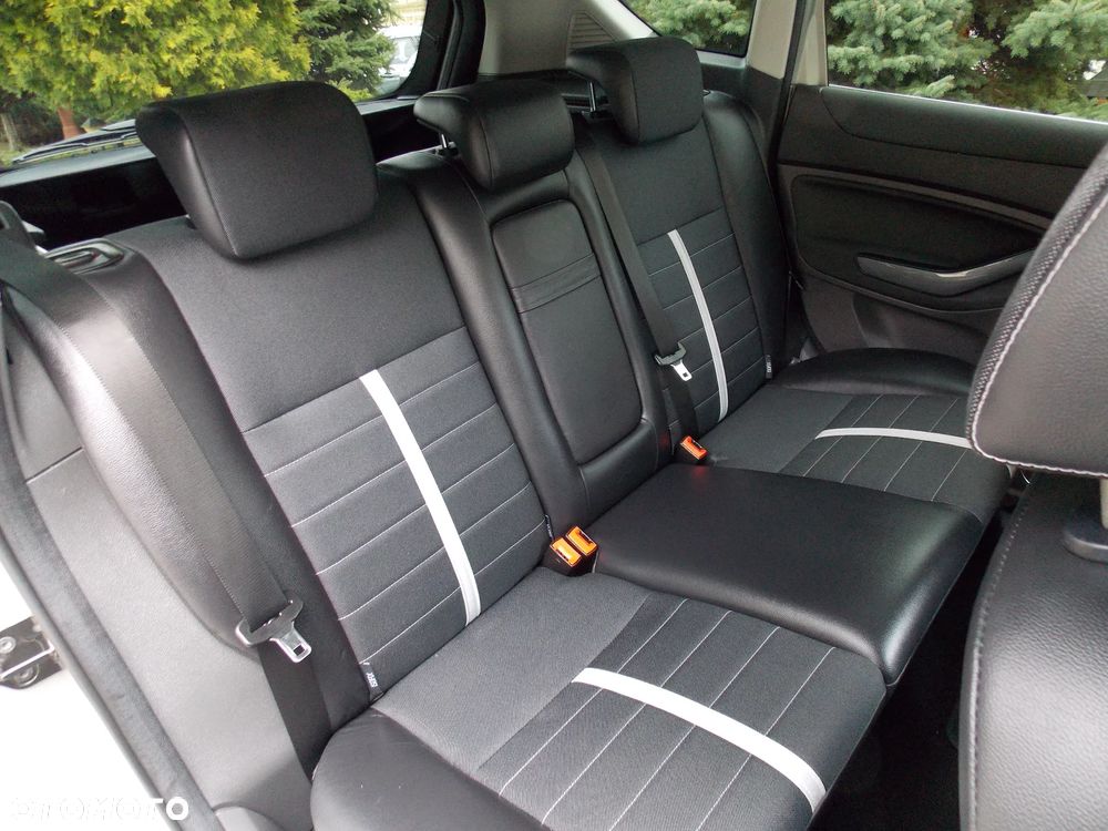 Ford Kuga 2.0 TDCi Titanium - 20