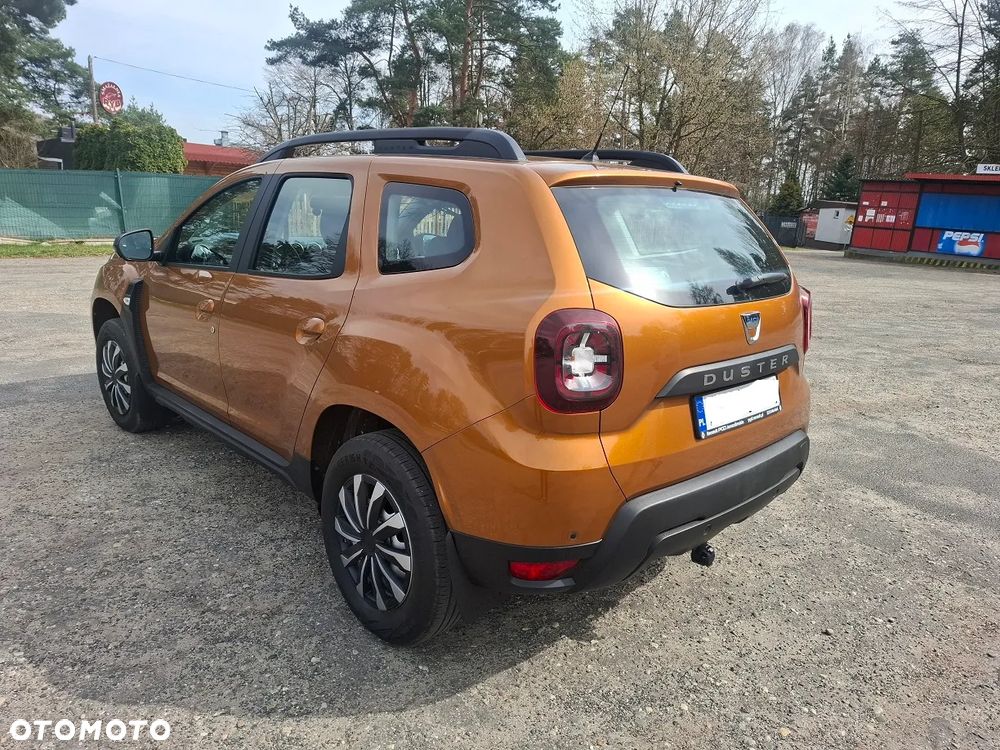 Dacia Duster 1.6 SCe S&S - 6