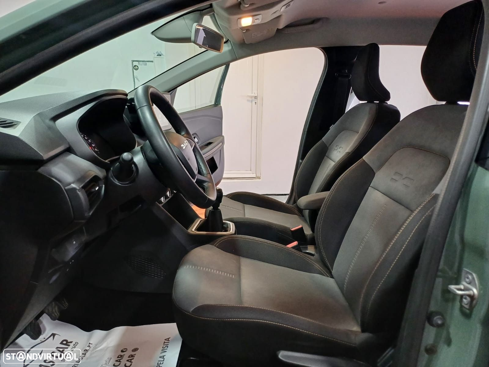 Dacia Sandero - 10