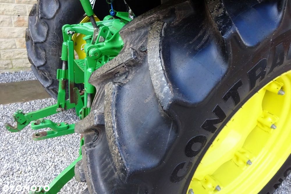 John Deere 5090M - 11