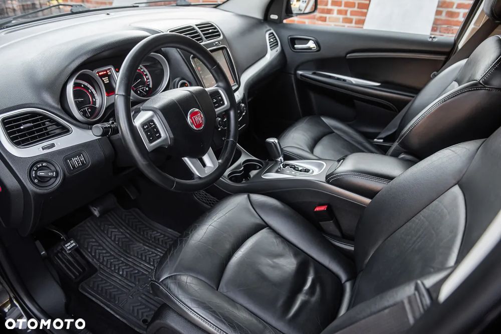 Fiat Freemont 2.0 Multijet Lounge AWD - 15