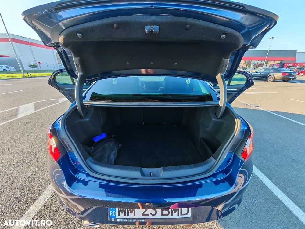 Renault Megane Energy dCi Intens - 14