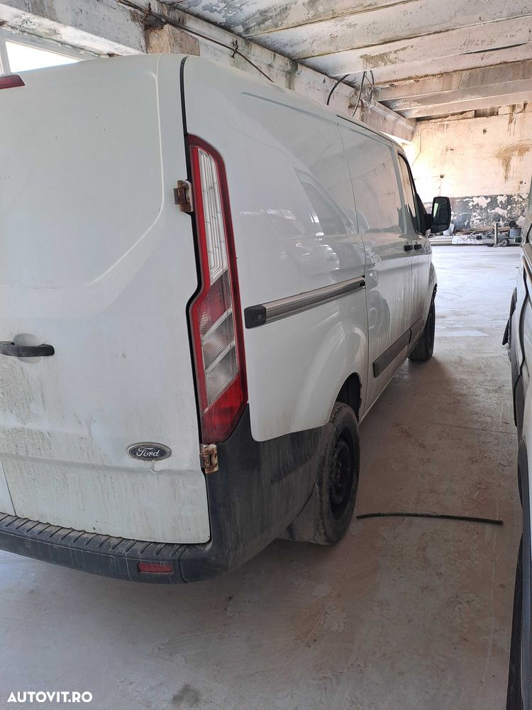 Dezmembrez Ford  Tranzit Custom 2.2 euro5 2014  Tip DRFF - 4