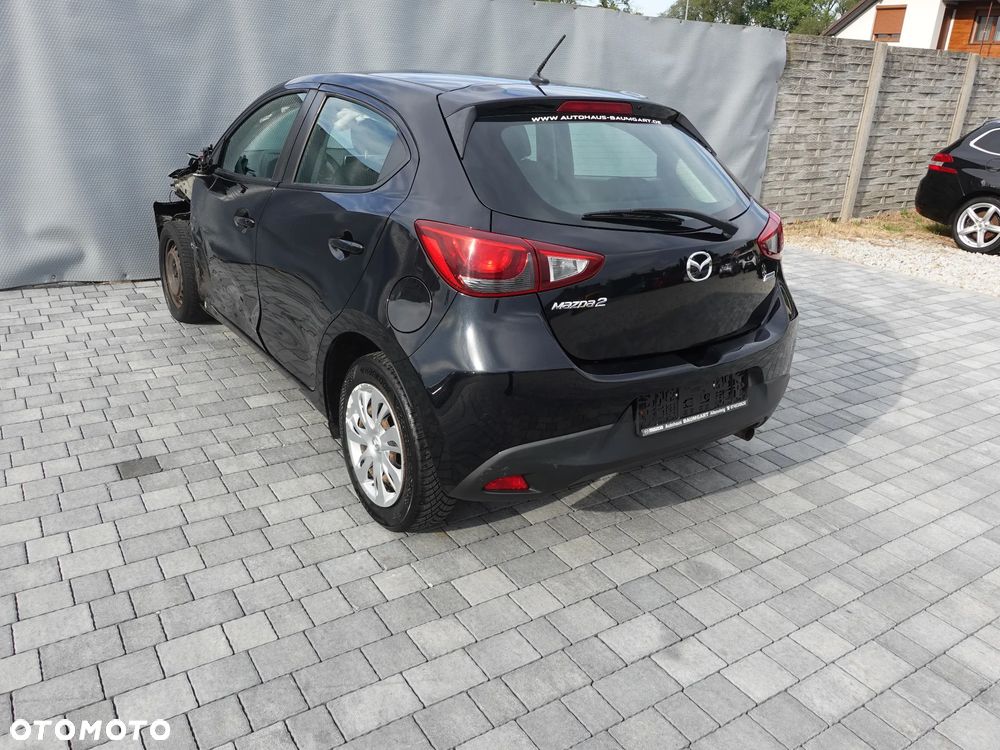 Mazda 2 - 4
